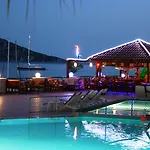 Pirat Hotel 3*