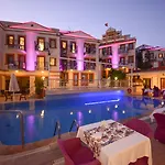 Pirat Hotel Kaş