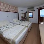 Hotel Pirat 3*