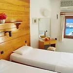 Pirat Hotel 3*