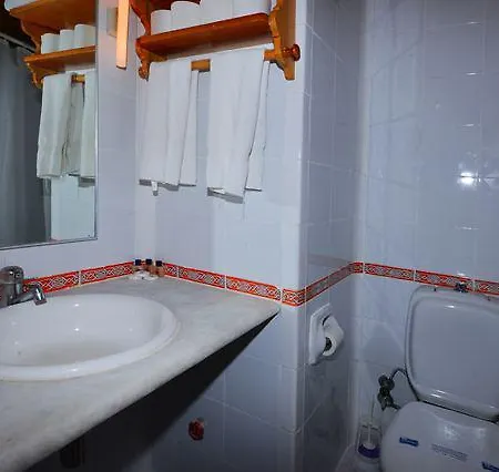 Hotel Pirat 3*